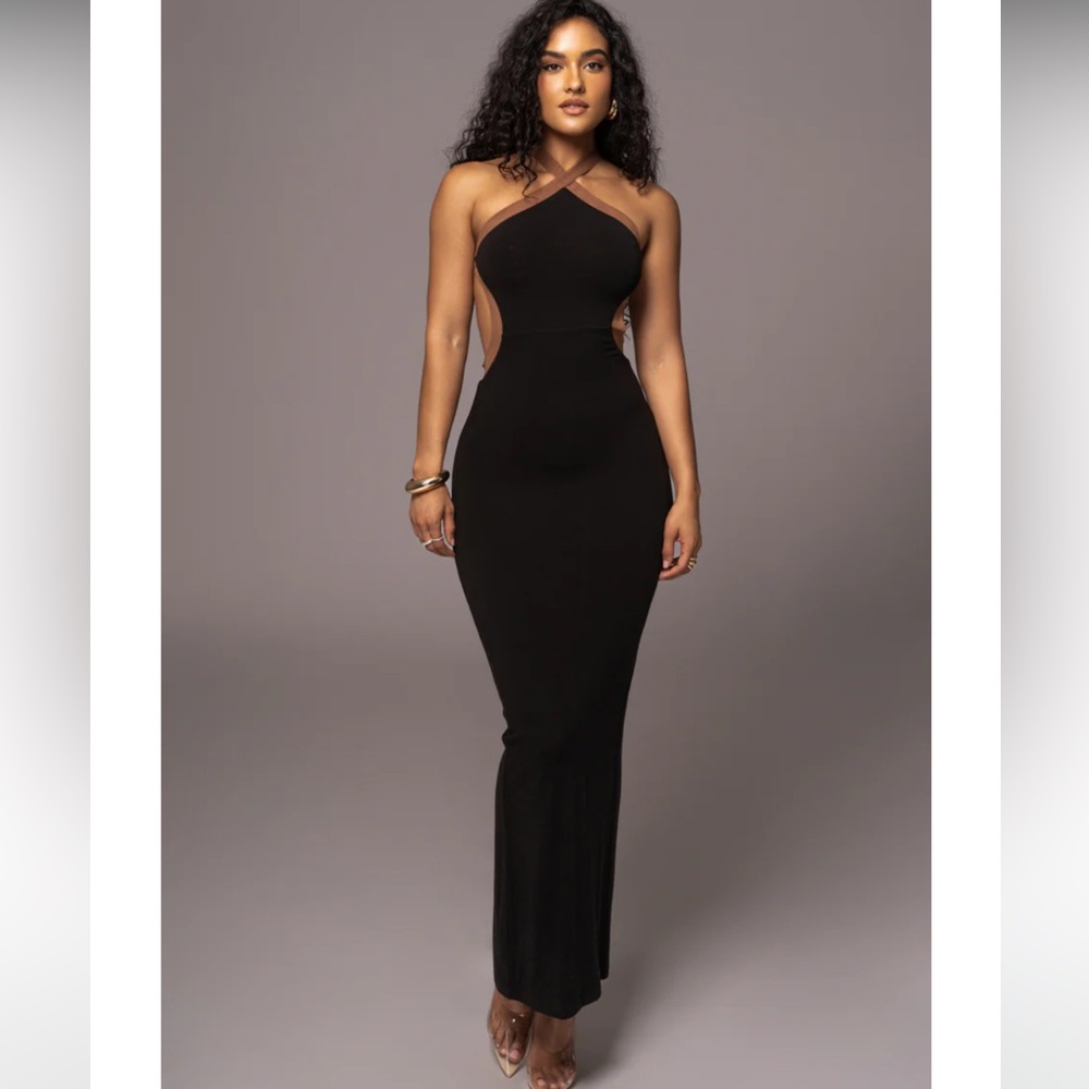 NOIR NIGHTS IN MILAN MAXI DRESS size Large (sold out online!)